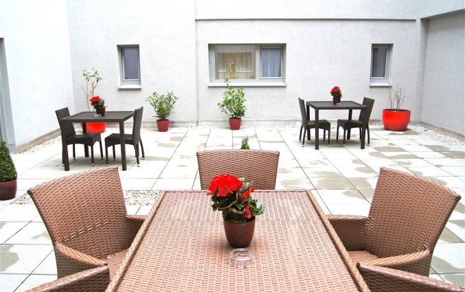 Terras van hotel Best Western Plus Amedia Art in Salzburg